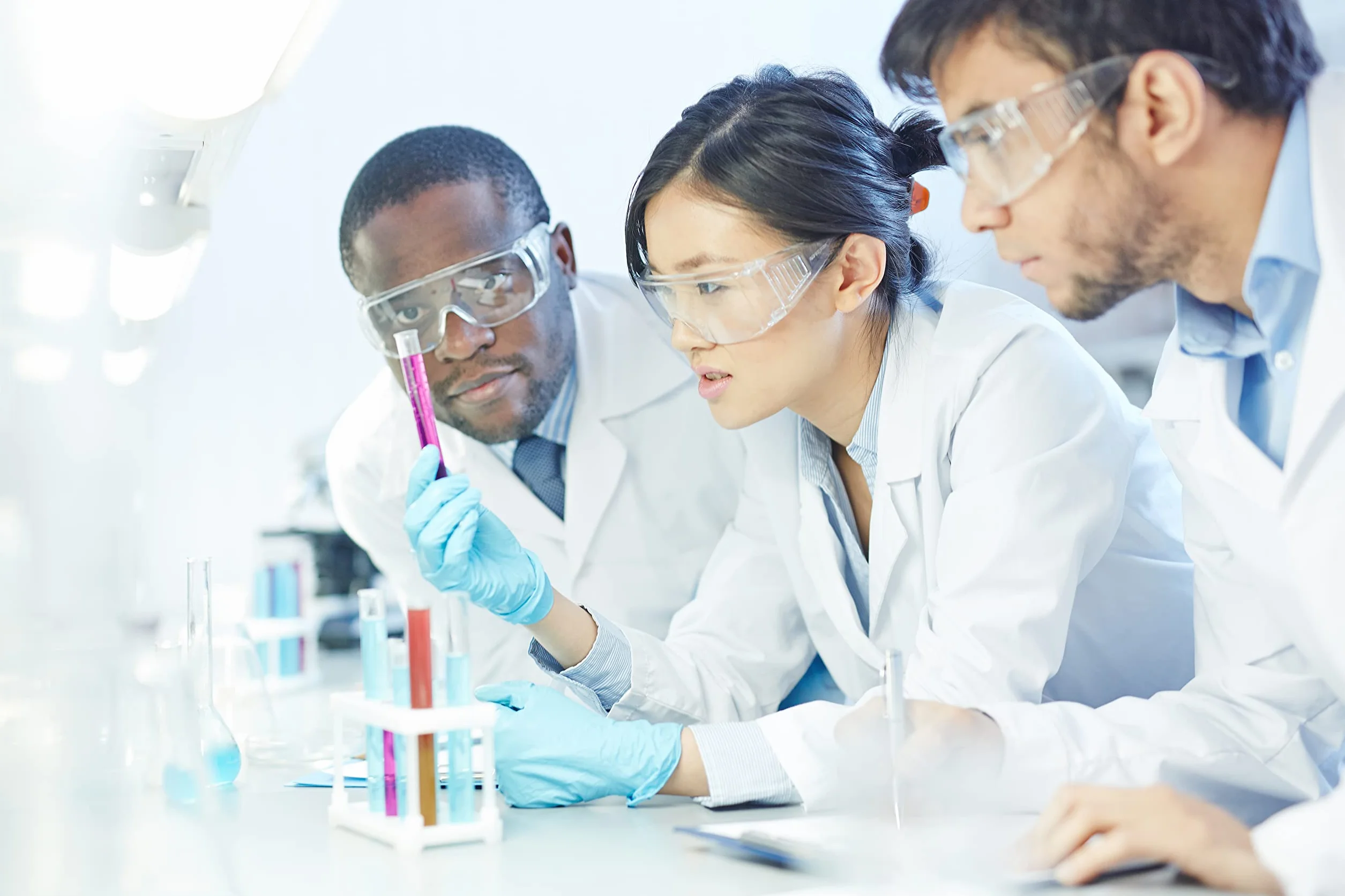 Pipetas serológicas envasadas a granel, estériles, 25 ml de volumen (25/paquete, 150/caja)